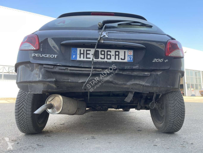 Véhicule utilitaire Peugeot