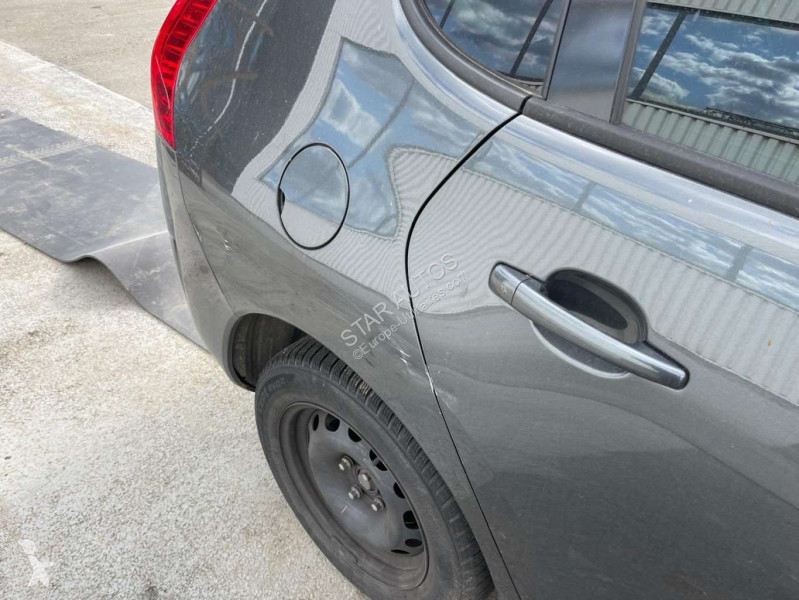 Peugeot  van