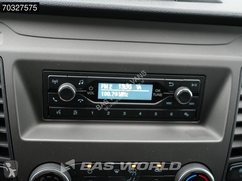عربة نفعية Ford 130pk Laadklep Bakwagen Airco...