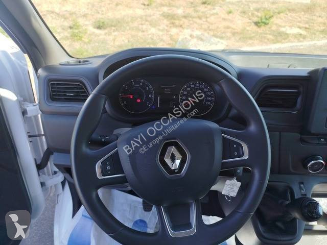 عربة نفعية Renault