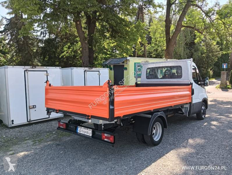 Samochód dostawczy Iveco