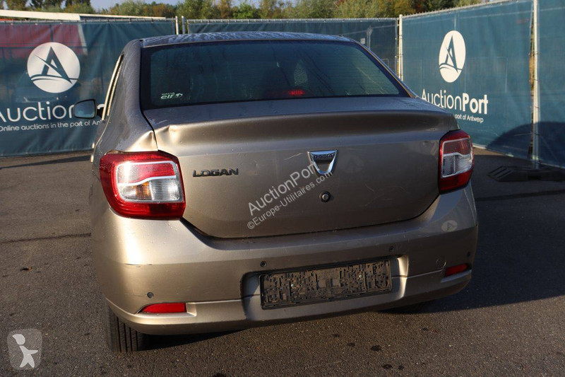 عربة نفعية Dacia