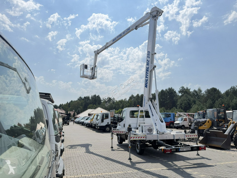 Furgoneta Iveco 35S14