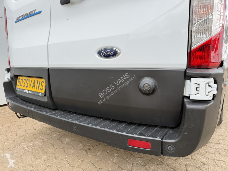 Véhicule utilitaire Ford 68kWh L4H3 316km WLTP...