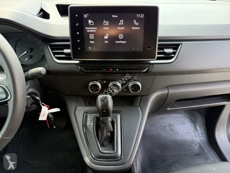 Samochód dostawczy Renault E-Tech 45kWh 122PK...