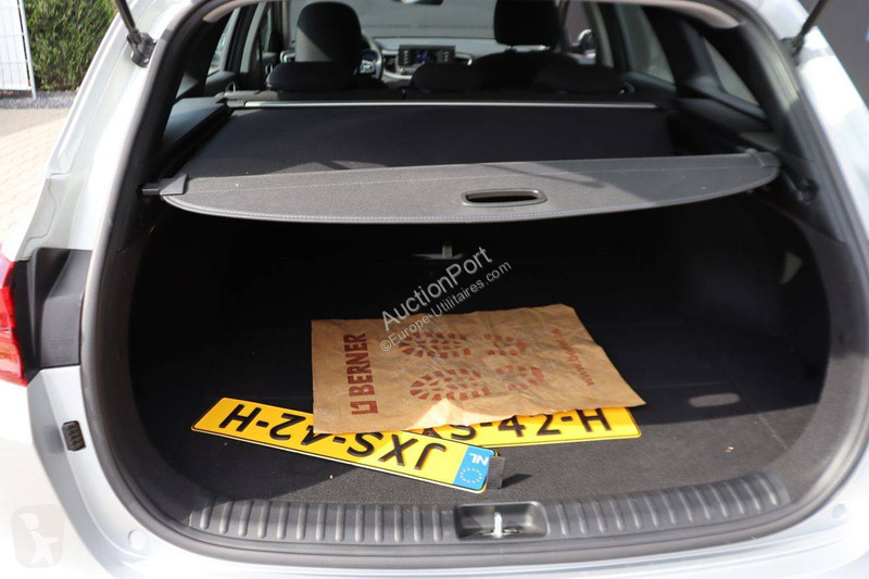 Samochód dostawczy KIA  Ceed