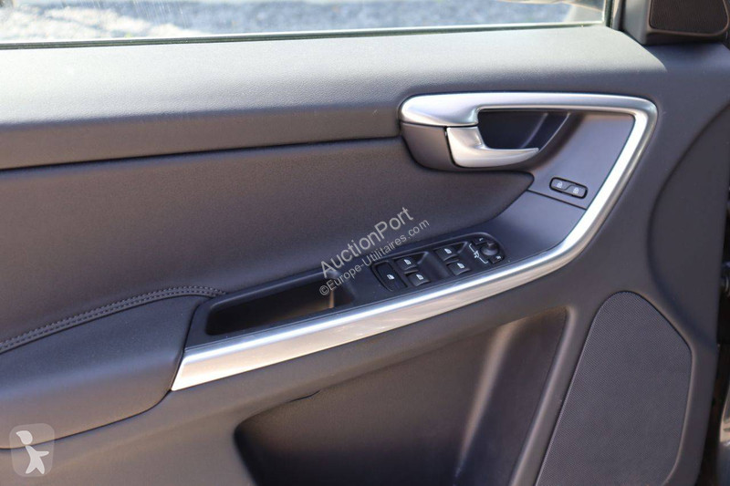Samochód dostawczy Volvo D4 AWD
