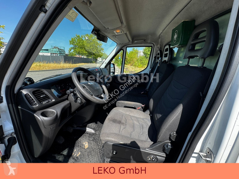 Furgoneta Iveco 35C12 Mit Carrier Xr 350
