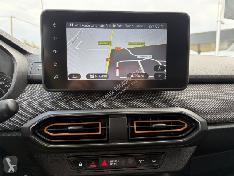عربة نفعية Dacia (3) Stepway Confort TCe 90