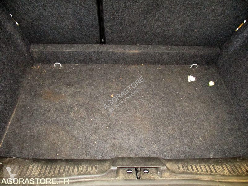 Samochód dostawczy Renault CLIO