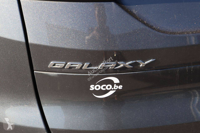 عربة نفعية Ford