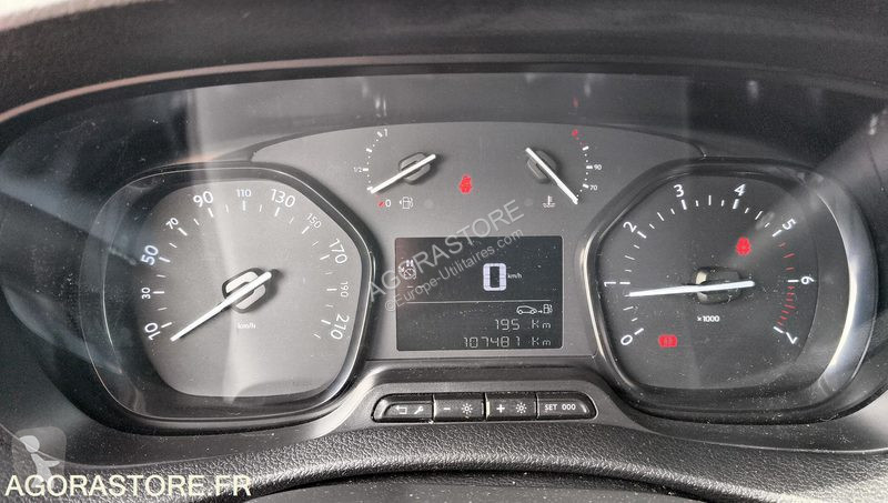 عربة نفعية Opel ZAFIRA