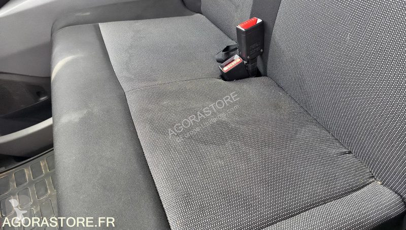 عربة نفعية Peugeot EXPERT