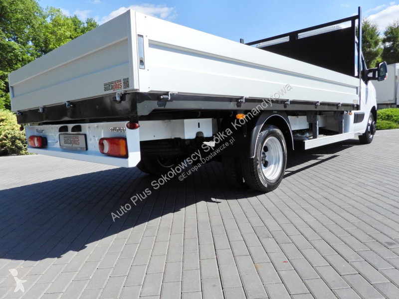 Samochód dostawczy Renault  MASTER