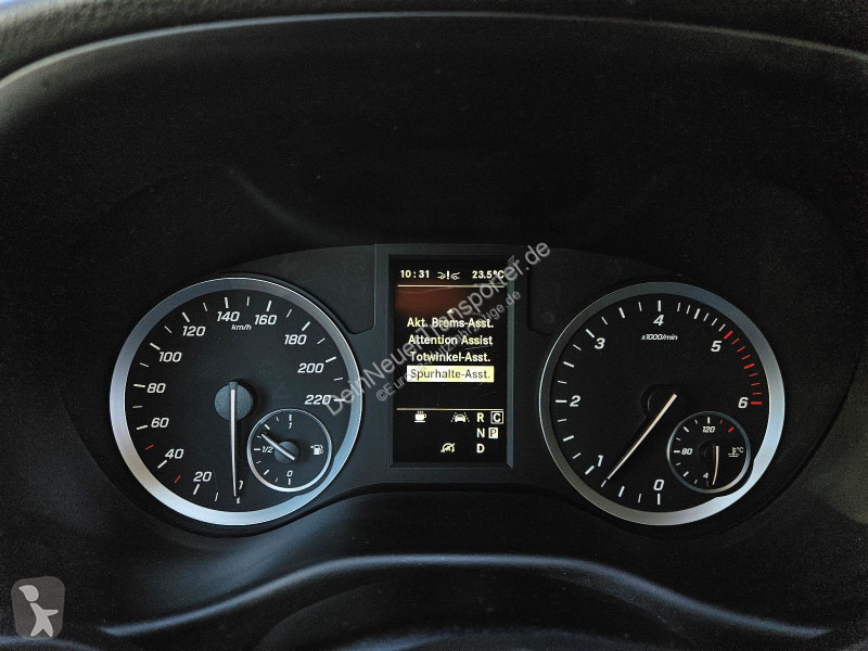 Mercedes 114 CDI...