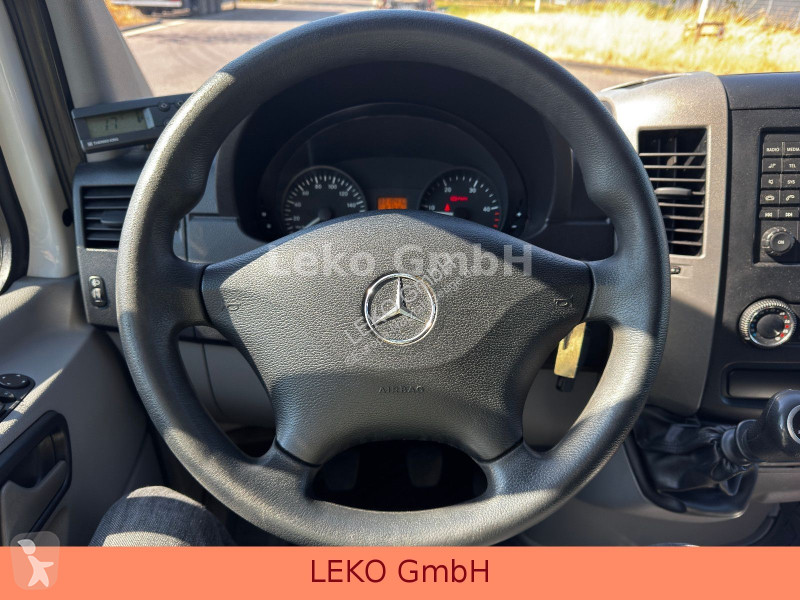 Samochód dostawczy Mercedes 313 Mit Thermoking...