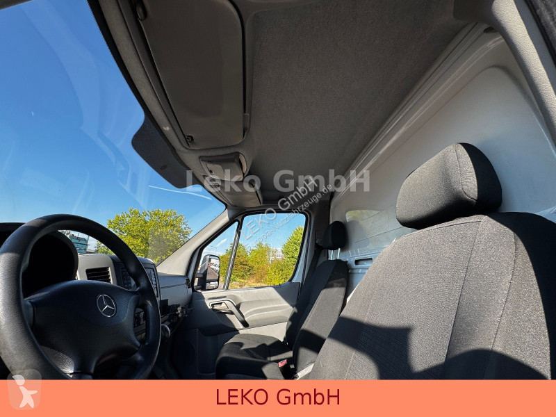 Samochód dostawczy Mercedes 313 Mit Thermoking...