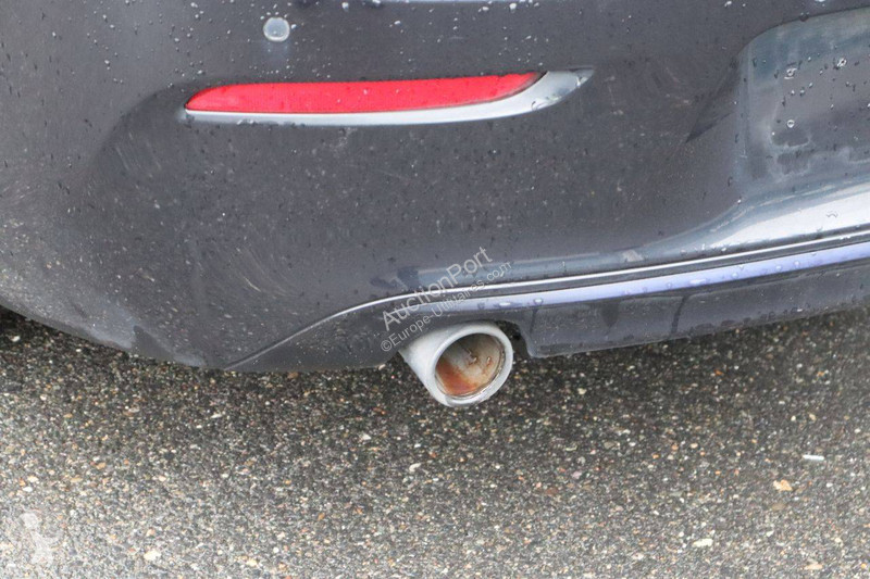 Véhicule utilitaire BMW Sportshatch 116d 1 Serie