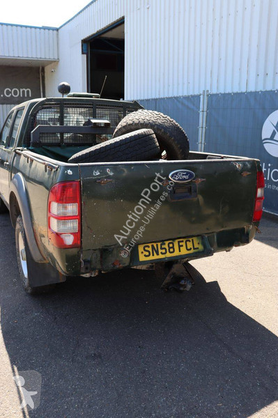 Véhicule utilitaire Ford