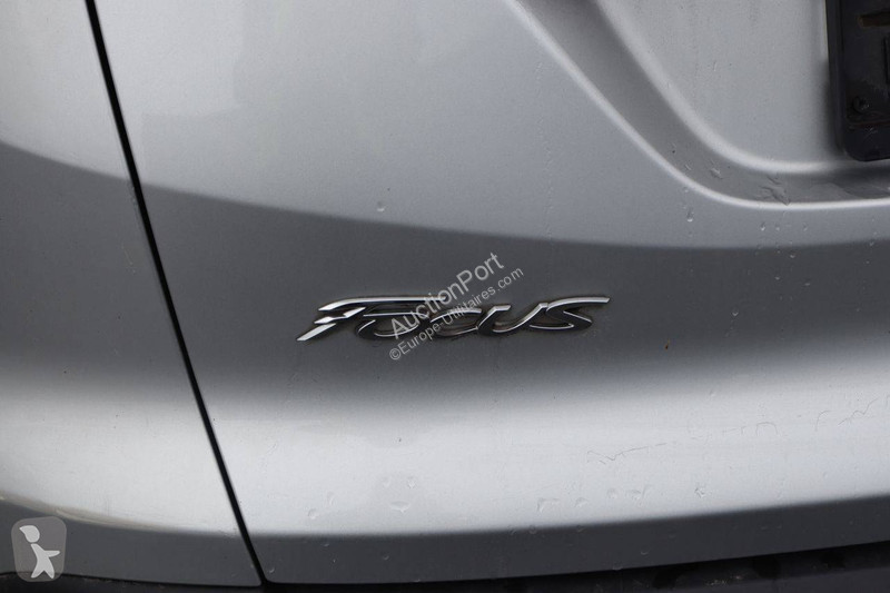 Véhicule utilitaire Ford