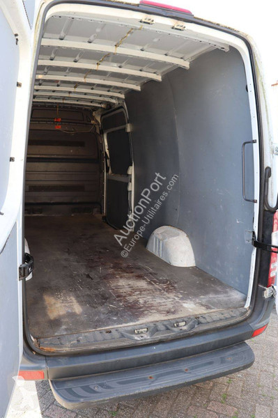 Véhicule utilitaire Mercedes