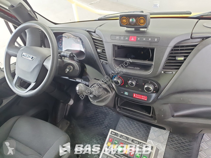 Furgoneta Iveco 70C17