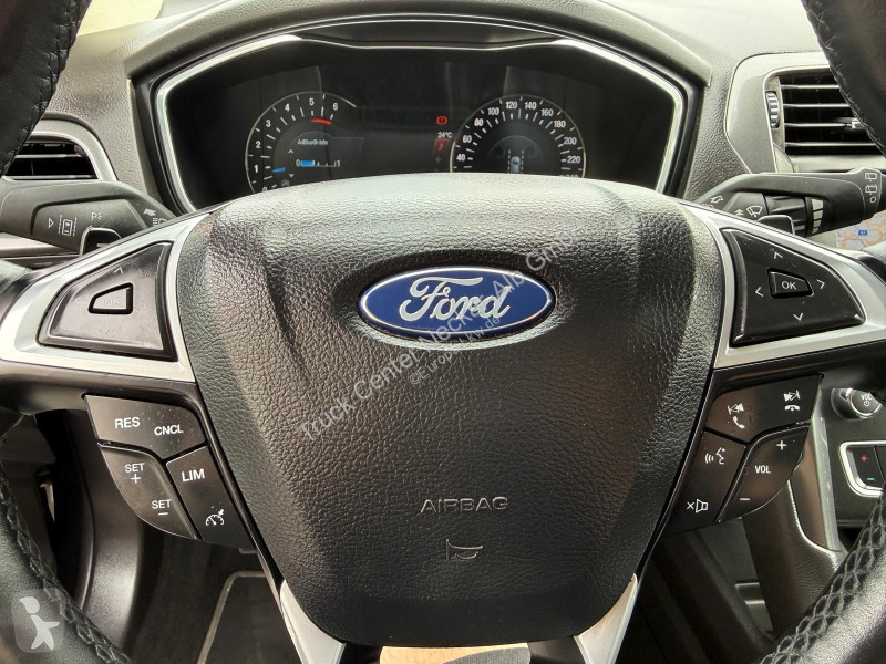Véhicule utilitaire Ford Turnier Titanium 2.0...