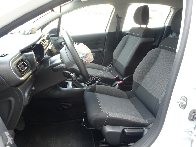 Véhicule utilitaire Citroën C3 1,2 THP PURETECH...