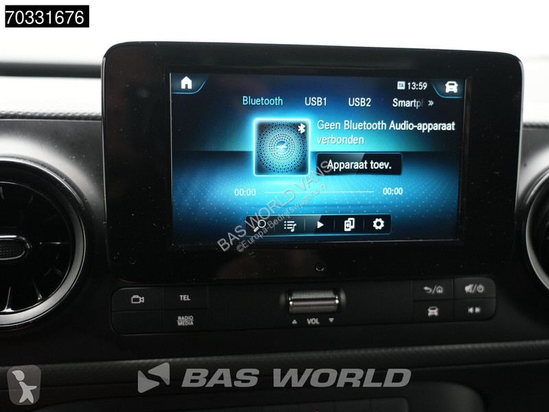 Véhicule utilitaire Mercedes L2H1 LED Klima...