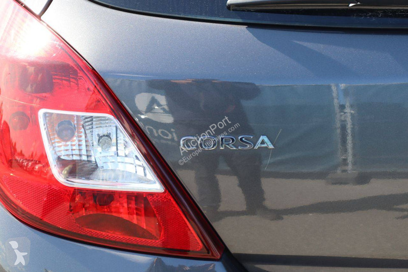 Véhicule utilitaire Opel