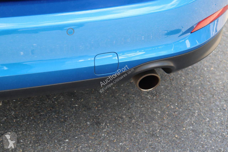 Véhicule utilitaire Ford