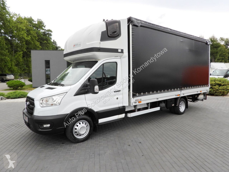 Véhicule utilitaire Ford  TRANSIT