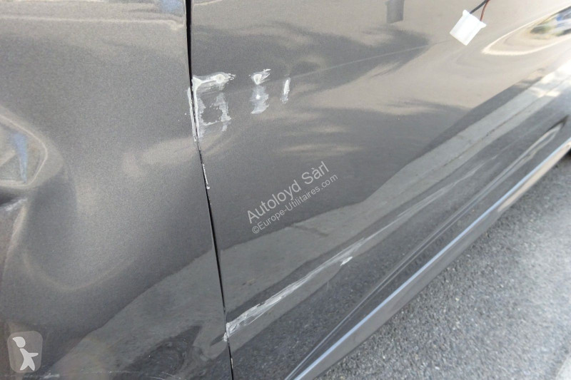 Véhicule utilitaire Peugeot 1,2 PURETECH 130 BVA
