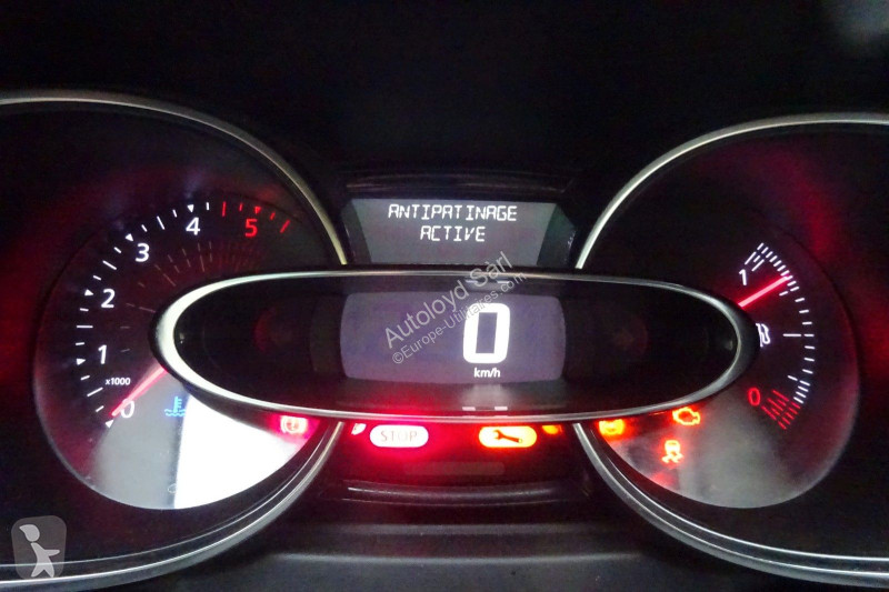 Véhicule utilitaire Renault CLIO BREAK 1,5 DCI 90