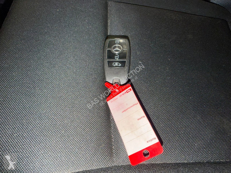 Véhicule utilitaire Mercedes 316 2.2 CDI L2H2...