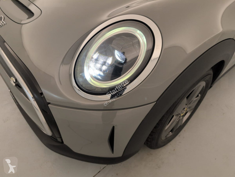 Véhicule utilitaire Mini  HATCH 3 PORTES...