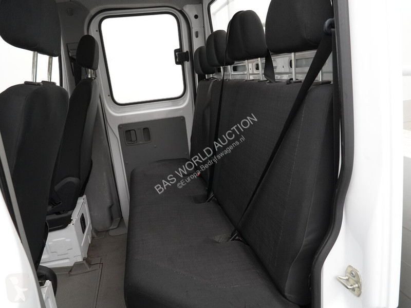Véhicule utilitaire Mercedes 413 CDI