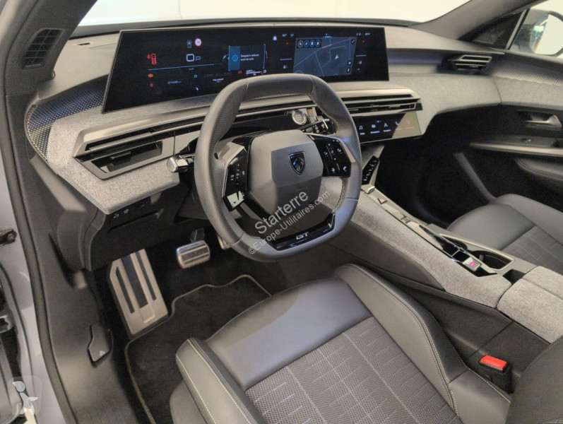 Véhicule utilitaire Peugeot