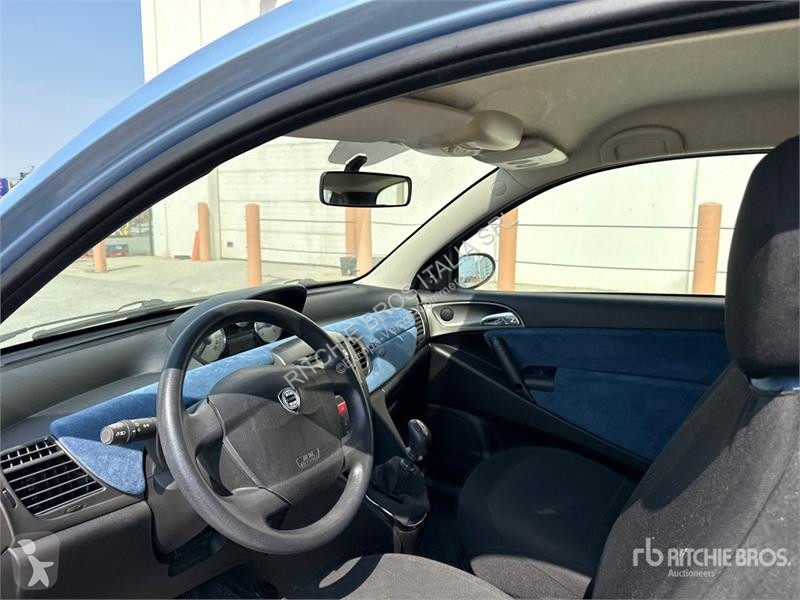 Furgoneta Lancia