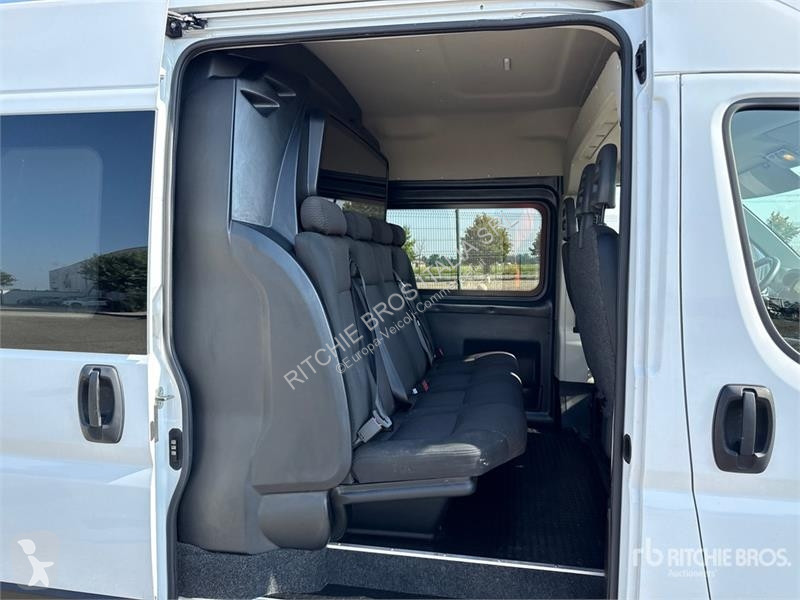 Véhicule utilitaire Opel 2.2 103 KW Mixto KA L4H2