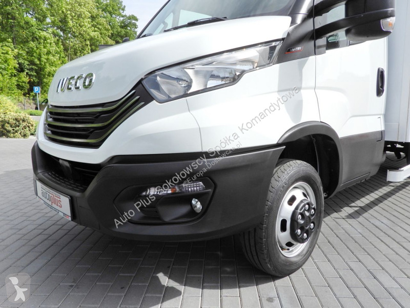 Лекотоварен автомобил Iveco 35C16 DAILY