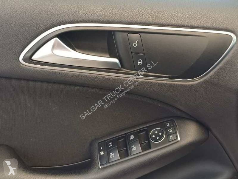 Furgoneta Mercedes
