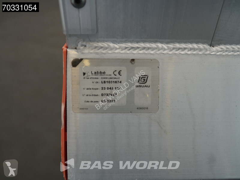 Лекотоварен автомобил Iveco 35C18 3.0L Automaat...