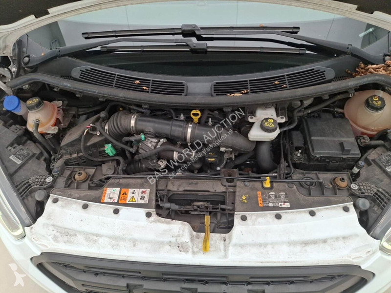Лекотоварен автомобил Ford 340 1.0 L1H1 PHEV Tr...