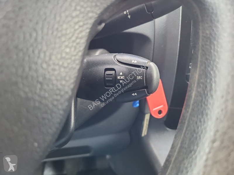 Furgoneta Peugeot 128pk