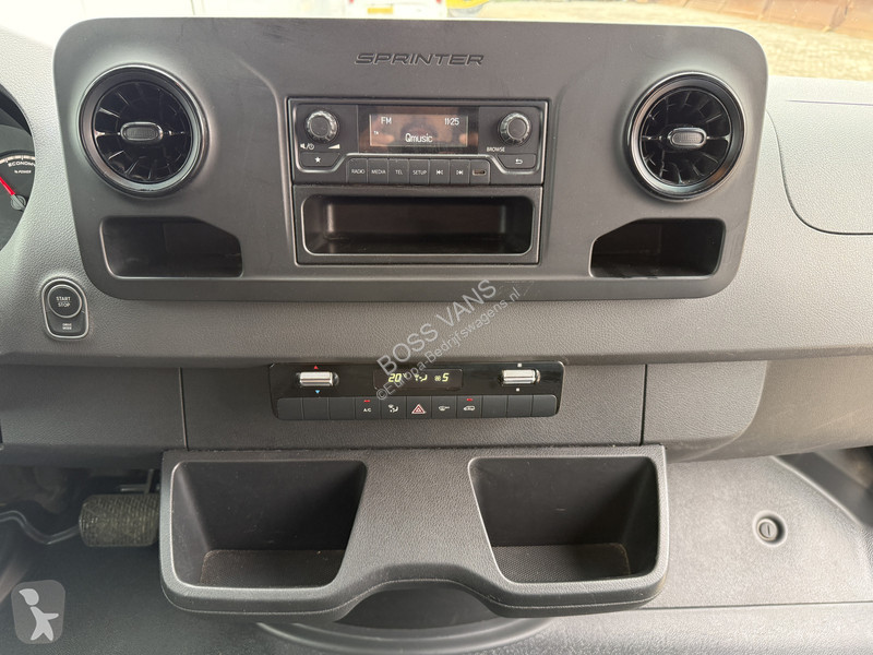 Лекотоварен автомобил Mercedes 312 55kWh L2H2...