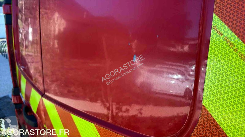 Лекотоварен автомобил Renault TRAFIC