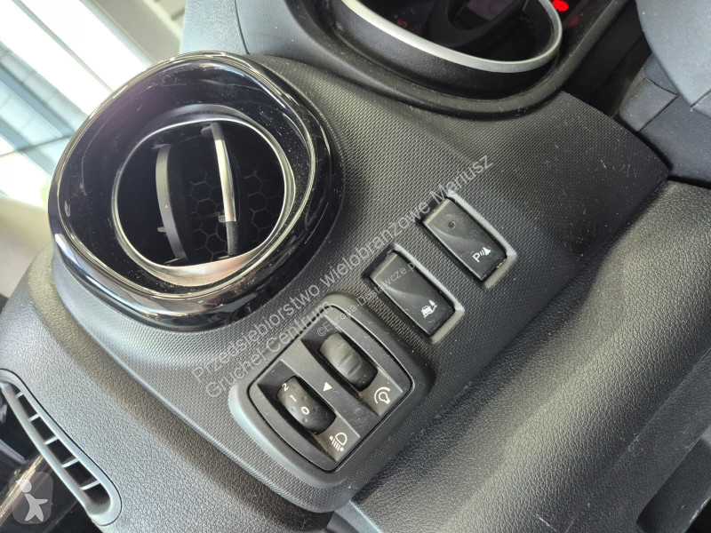 Furgoneta Renault Trafic 2.0 DCi 120 / L2H1 /...