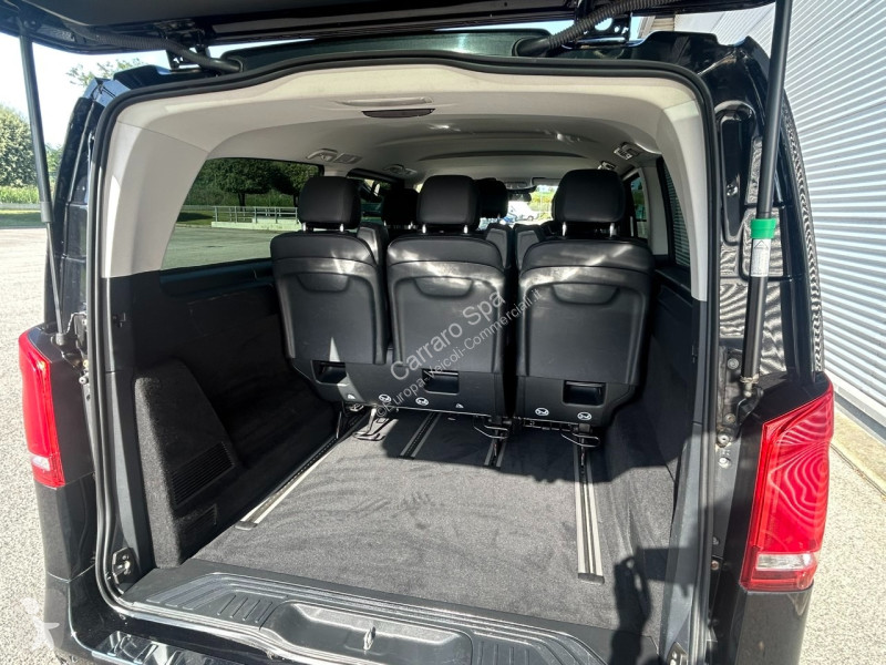 Bedrijfswagen Mercedes III