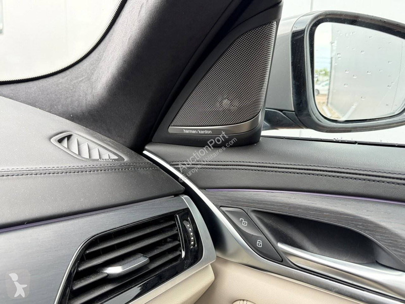 BMW  545E XDRIVE van